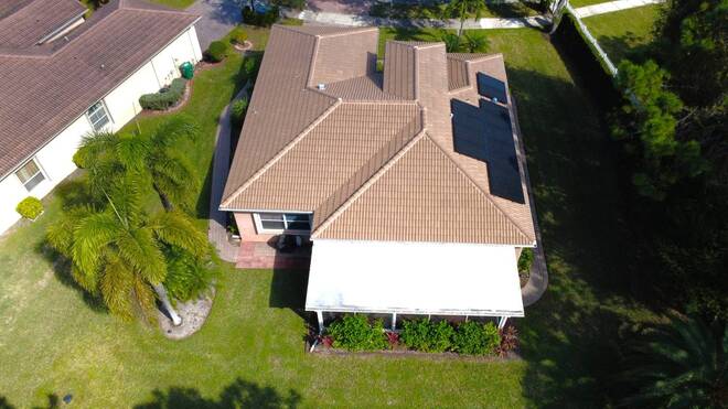 5411 Place Lake Dr, Fort Pierce, FL 34951
