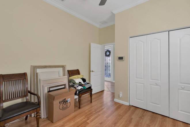 5411 Place Lake Dr, Fort Pierce, FL 34951