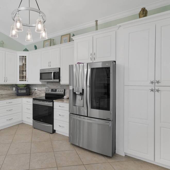 5411 Place Lake Dr, Fort Pierce, FL 34951