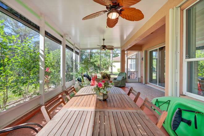 5411 Place Lake Dr, Fort Pierce, FL 34951