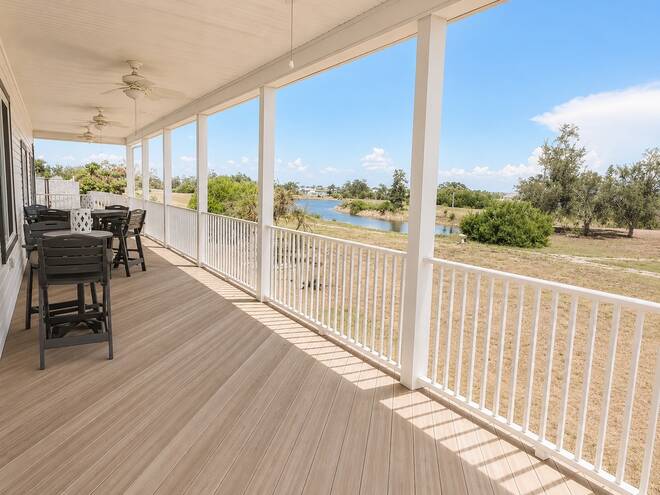 914 Birdie Way, Apollo Beach, FL 33572