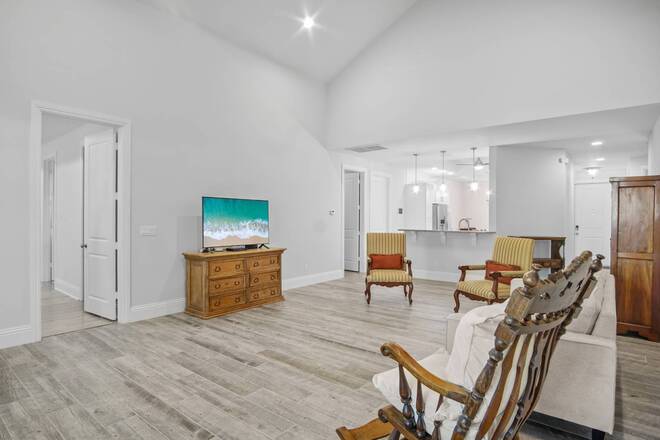 965 SW Flora Belle Lane, Stuart, FL 34994