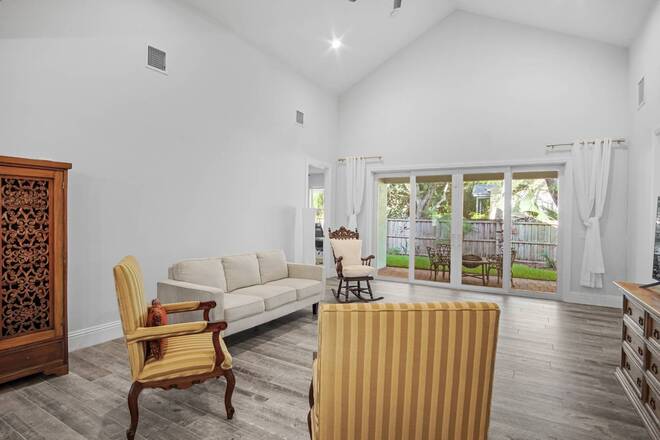 965 SW Flora Belle Lane, Stuart, FL 34994