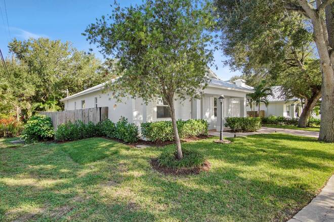 965 SW Flora Belle Lane, Stuart, FL 34994