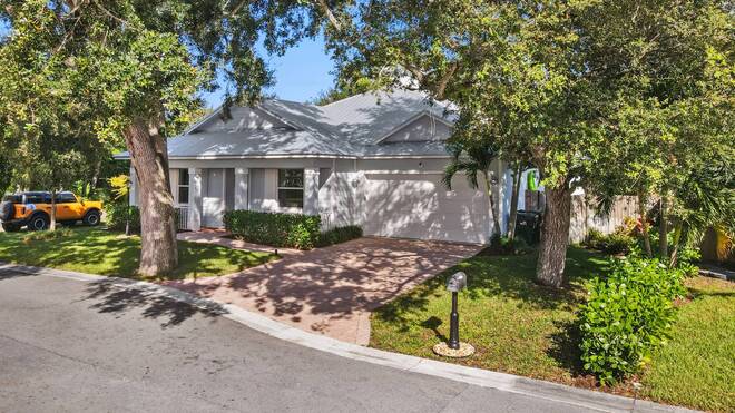965 SW Flora Belle Lane, Stuart, FL 34994