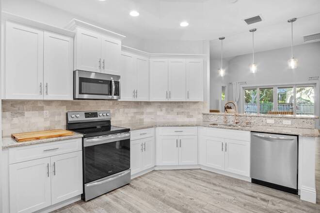 965 SW Flora Belle Lane, Stuart, FL 34994