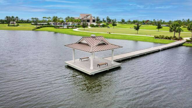 1201 Harvester Crossing, Loxahatchee, FL 33470