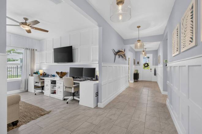 1201 Harvester Crossing, Loxahatchee, FL 33470