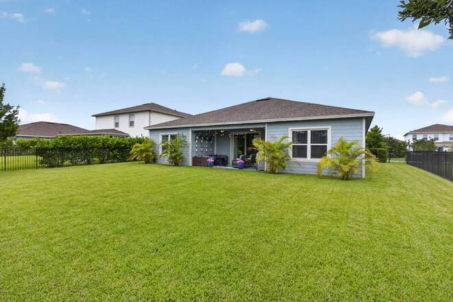 1201 Harvester Crossing, Loxahatchee, FL 33470