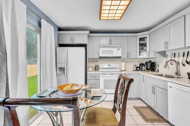 9551  W Heather Lane, Miramar, FL 33025