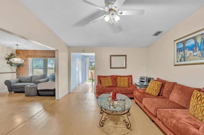 9551  W Heather Lane, Miramar, FL 33025