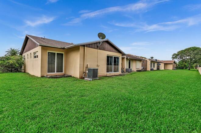 9551  W Heather Lane, Miramar, FL 33025