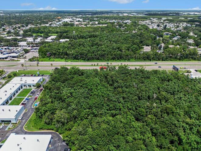 6000 S Semoran Blvd, Orlando, FL 32822