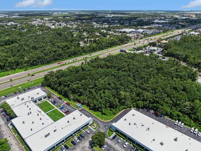 6000 S Semoran Blvd, Orlando, FL 32822