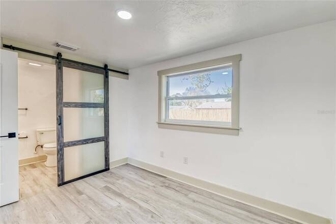 1300 Melonwood, Clearwater, FL 33759