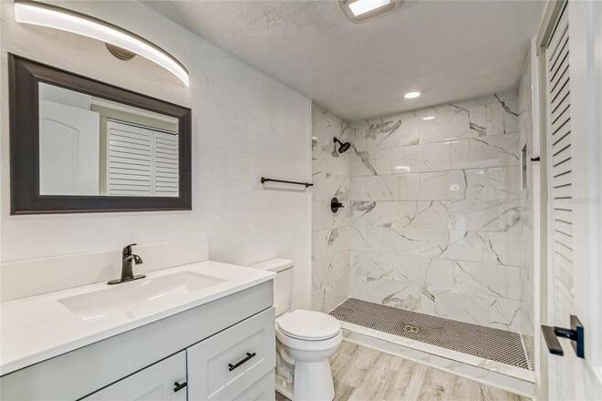 1300 Melonwood, Clearwater, FL 33759