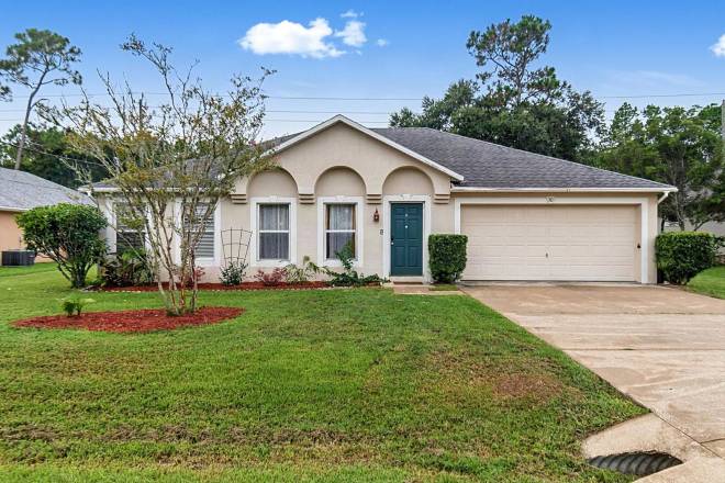 30 Ryder Dr, Palm Coast, FL 32164