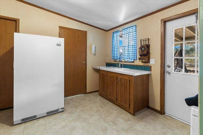 1914 SW Jim Clark Rd, Madison, FL 32340