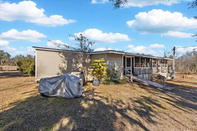 1914 SW Jim Clark Rd, Madison, FL 32340