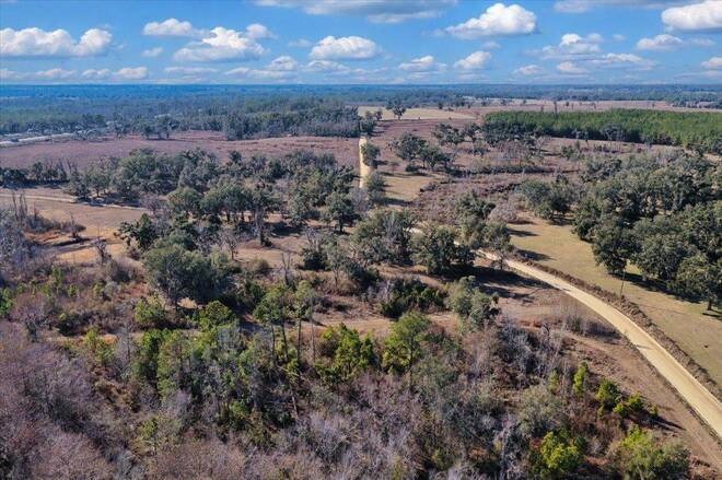 1914 SW Jim Clark Rd, Madison, FL 32340