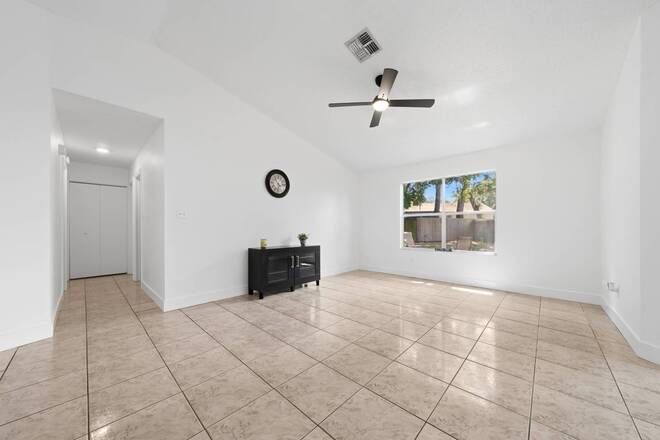401 Hager Dr, Ocoee, FL 34761