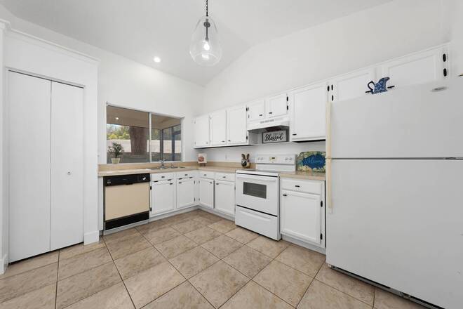 401 Hager Dr, Ocoee, FL 34761