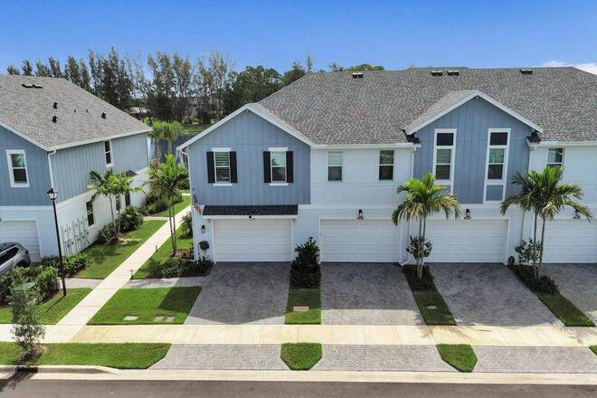 4508 Longwood Lake Sq, Westlake, FL 33470
