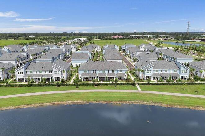 4508 Longwood Lake Sq, Westlake, FL 33470