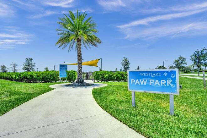 4508 Longwood Lake Sq, Westlake, FL 33470