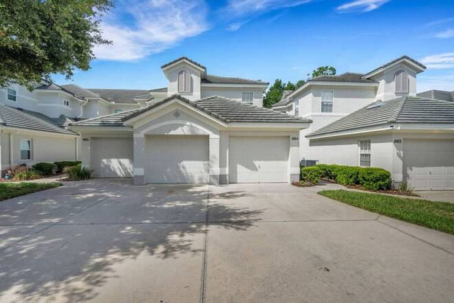 684 Grasslands Village Cir, Lakeland, FL 33803