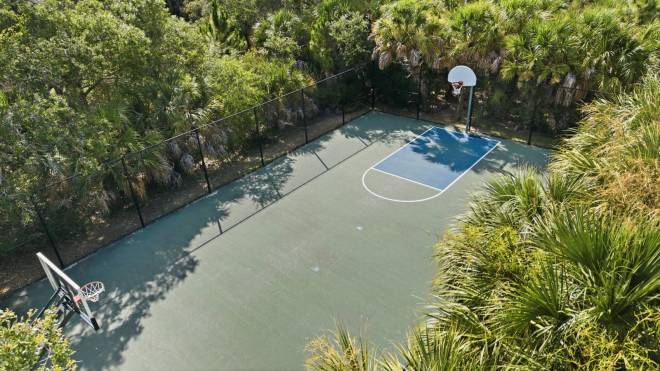 11579 Okaloosa Dr., Venice, FL 34293