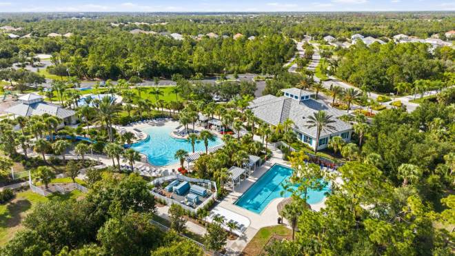 11579 Okaloosa Dr., Venice, FL 34293