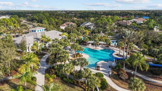 11579 Okaloosa Dr., Venice, FL 34293