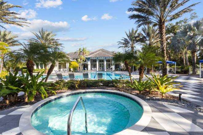 11579 Okaloosa Dr., Venice, FL 34293