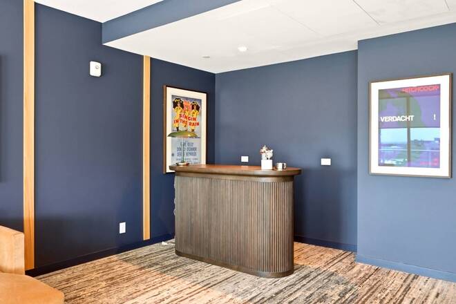 400 Central, #407, St Petersburg, FL 33701