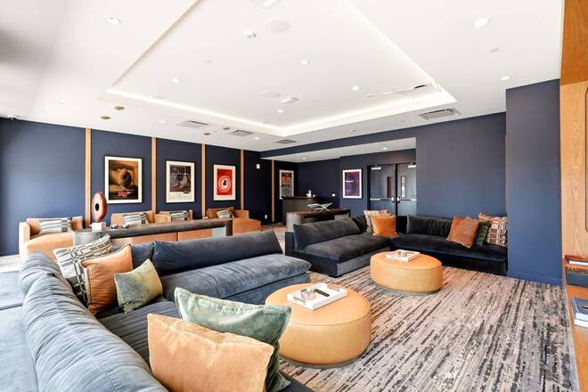 400 Central, #407, St Petersburg, FL 33701