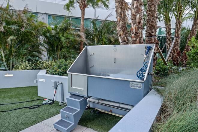 400 Central, #407, St Petersburg, FL 33701