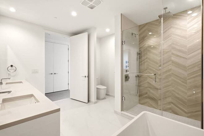 400 Central, #407, St Petersburg, FL 33701