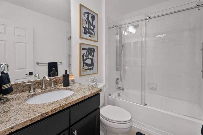 1748 Waterside Oaks Dr, Orange City, FL 32763