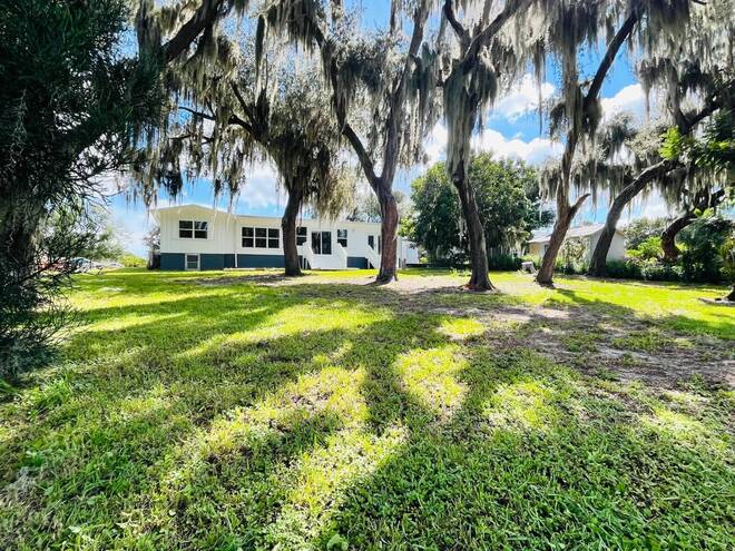 709  lake blue dr, Lake Placid, FL 33852