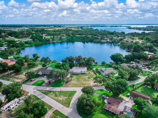 709  lake blue dr, Lake Placid, FL 33852