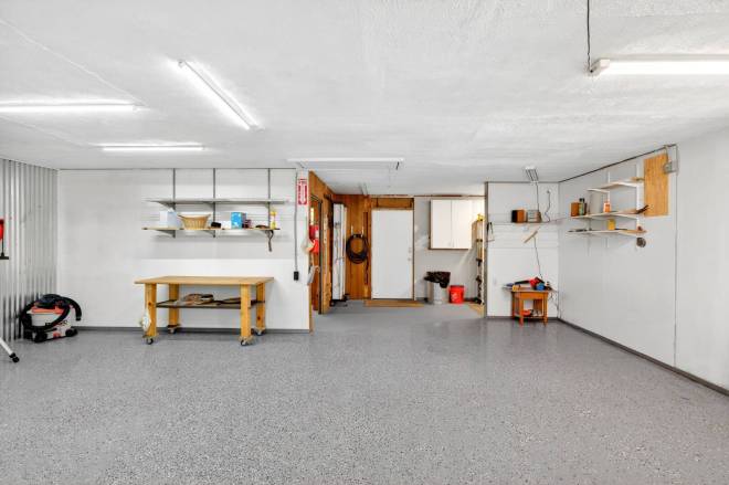 6861 Lenox Avenue, Jacksonville, FL 32205