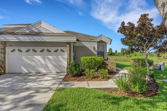 1154 Waterfall Ln, Lakeland, FL 33803