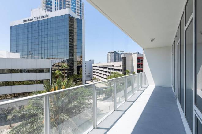 175 1st S St, #504, Saint Petersburg, FL 33701