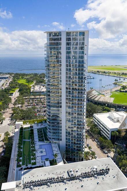 175 1st S St, #504, Saint Petersburg, FL 33701