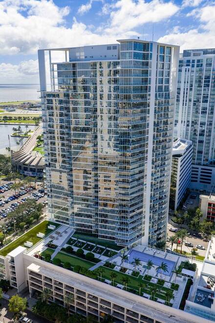 175 1st S St, #504, Saint Petersburg, FL 33701
