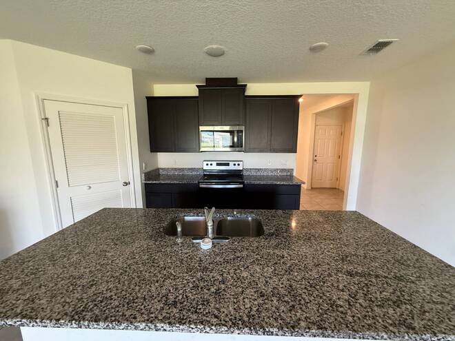 1345 Valley View Ave, Rockledge, FL 32955