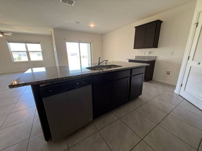 1345 Valley View Ave, Rockledge, FL 32955