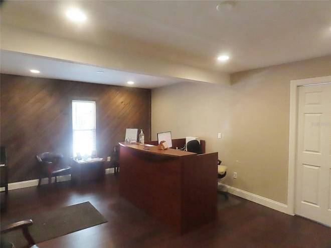 657 Maitland Ave, Altamonte Springs, FL 32701