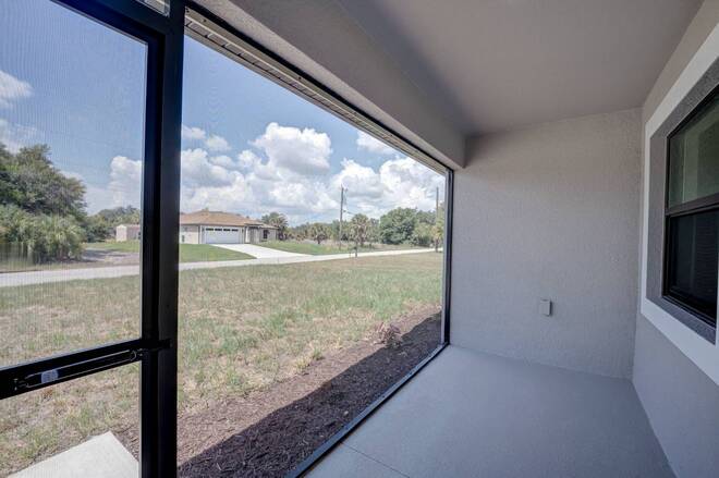 19226 Brandon Ave, Port Charlotte, FL 33954